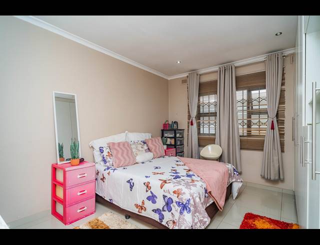 3 BEDROOM HOUSE TO LET IN RESERVOIR HILLS